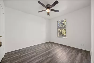 5512 War Admiral Drive, Del Valle, TX 78617 - Photo 27