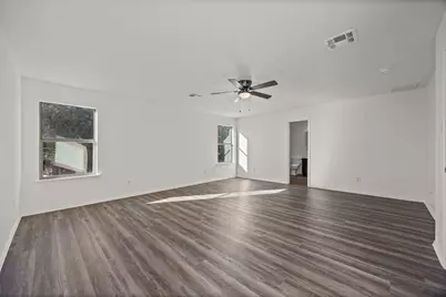 5512 War Admiral Drive, Del Valle, TX 78617 - Photo 17
