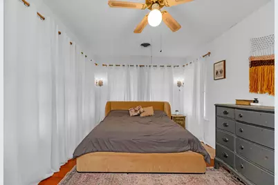 706 W 11th Street, Taylor, TX 76574 - Photo 21