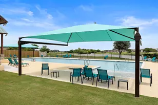 221 Loch Lomond St, Hutto, TX 78634 - Photo 31