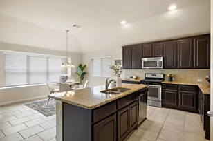 221 Loch Lomond St, Hutto, TX 78634 - Photo 13