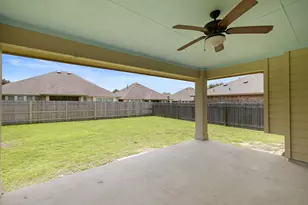 221 Loch Lomond St, Hutto, TX 78634 - Photo 27