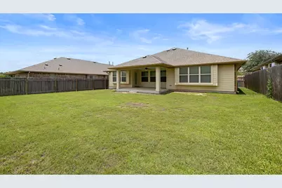 221 Loch Lomond Street, Hutto, TX 78634 - Photo 29