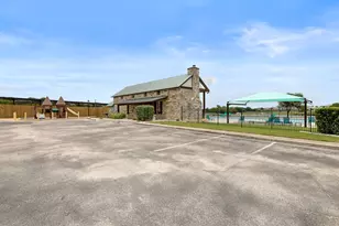 221 Loch Lomond St, Hutto, TX 78634 - Photo 33