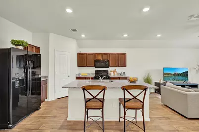 113 Moonrise Drive, San Marcos, TX 78666 - Photo 11