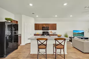 113 Moonrise Dr, San Marcos, TX 78666 - Photo 11