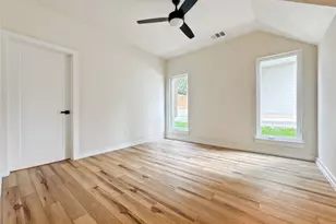 2309 Montopolis Dr, Austin, TX 78741 - Photo 11