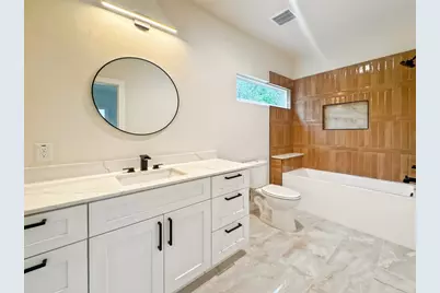 2309 Montopolis Drive #8, Austin, TX 78741 - Photo 5