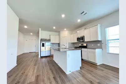 10501 Steinbeck Drive, Austin, TX 78747 - Photo 11