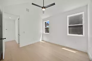 6502 Porter St, Austin, TX 78741 - Photo 9
