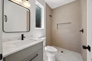 6502 Porter St, Austin, TX 78741 - Photo 15