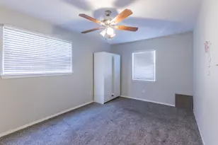 2903 Rogge Ln, Austin, TX 78723 - Photo 9