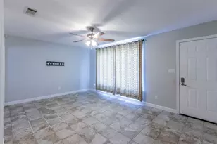 2903 Rogge Ln, Austin, TX 78723 - Photo 3