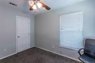 2903 Rogge Ln, Austin, TX 78723 - Photo 19