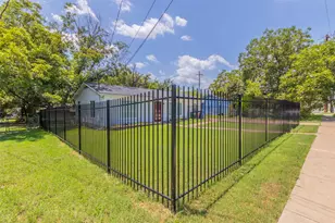 2903 Rogge Ln, Austin, TX 78723 - Photo 21