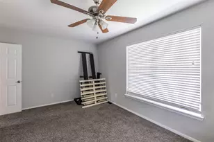 2903 Rogge Ln, Austin, TX 78723 - Photo 15