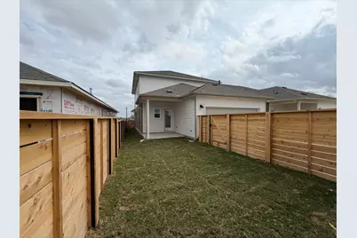 109 Maple Hedge Road, Hutto, TX 78634 - Photo 9