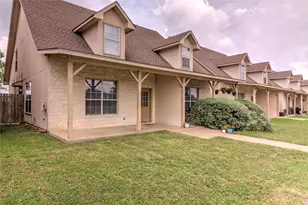 126 Sandstone Dr, Jarrell, TX 76537 - Photo 3