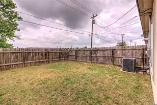 126 Sandstone Dr, Jarrell, TX 76537 - Photo 27