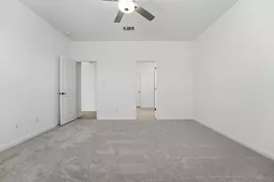 104 Childress St, Hutto, TX 78634 - Photo 9