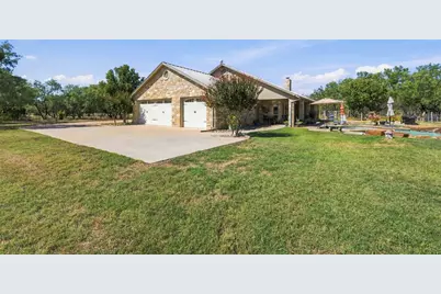 1550 Cr 119, Burnet, TX 78611 - Photo 17