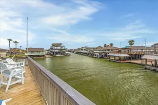 1226 Oahu Dr, Galveston, TX 77554 - Photo 25