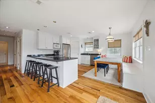 1226 Oahu Dr, Galveston, TX 77554 - Photo 5