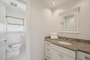 1226 Oahu Dr, Galveston, TX 77554 - Photo 17