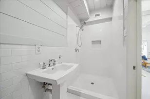 1226 Oahu Dr, Galveston, TX 77554 - Photo 21