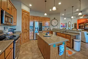 4834 Travis Oaks Dr, Marble Falls, TX 78654 - Photo 13