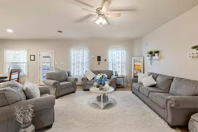 209 Anderson Street, Hutto, TX 78634 - Photo 7