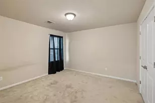 209 Anderson St, Hutto, TX 78634 - Photo 17