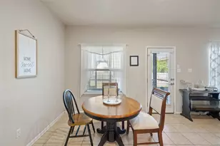 209 Anderson St, Hutto, TX 78634 - Photo 9