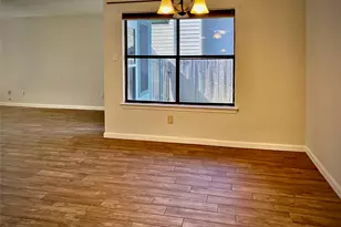 7010 Dallas Dr, Austin, TX 78729 - Photo 3