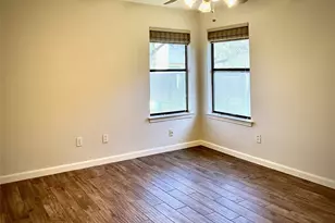 7010 Dallas Dr, Austin, TX 78729 - Photo 7