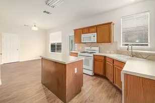102 Chandler Pointe Loop, Round Rock, TX 78665 - Photo 11