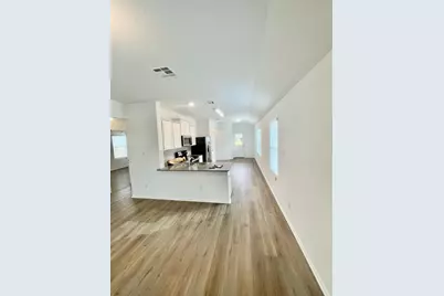 437 Perfect World Loop, Jarrell, TX 76537 - Photo 3