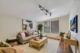 1309 Morrow St, Austin, TX 78757 - Photo 5