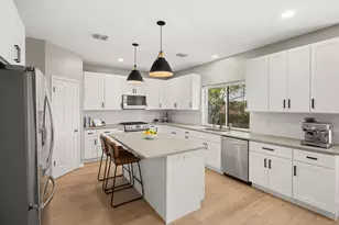 12805 Bivins Ct, Austin, TX 78732 - Photo 3