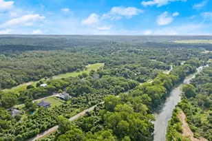 147 Kahana Ln, Bastrop, TX 78602 - Photo 33