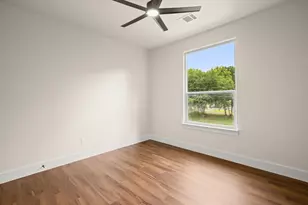 147 Kahana Ln, Bastrop, TX 78602 - Photo 15