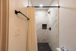 1707 Deerfield Dr, Austin, TX 78741 - Photo 15