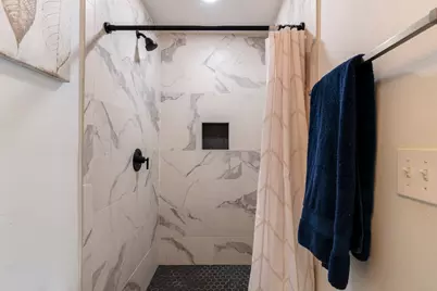 1707 Deerfield Drive, Austin, TX 78741 - Photo 11