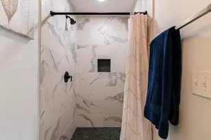 1707 Deerfield Dr, Austin, TX 78741 - Photo 11