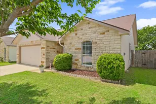 237 Moonstone Dr, Jarrell, TX 76537 - Photo 3