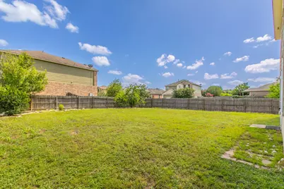 316 Pine Arbol, Buda, TX 78610 - Photo 3