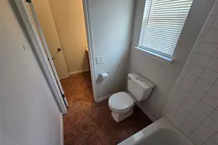 1604 Singleton Ave, Austin, TX 78702 - Photo 35