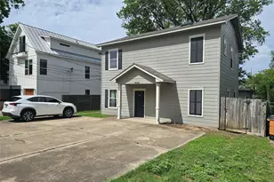 1604 Singleton Ave, Austin, TX 78702 - Photo 3