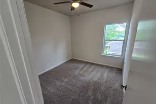 1604 Singleton Ave, Austin, TX 78702 - Photo 27