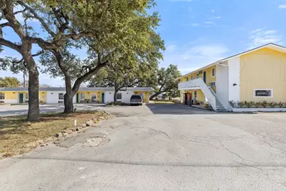 1206 Main St, Blanco, TX 78606 - Photo 11